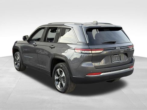 Used 2024 Jeep Grand Cherokee Limited 4xe AWD/4WD image 6