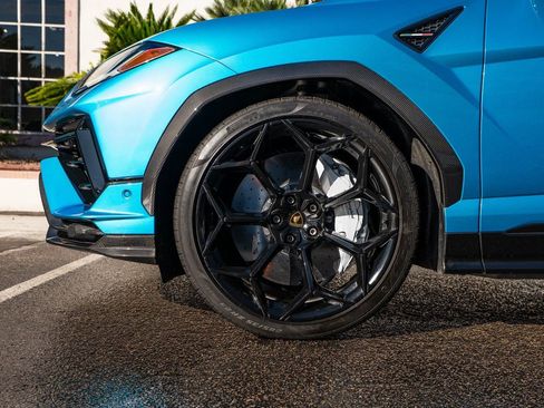 Used 2023 Lamborghini Urus Performante image 9