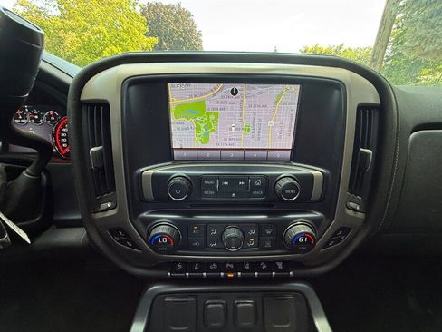 Used 2015 GMC Sierra 2500 Denali w/ Duramax Plus Package image 19