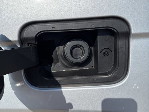 New 2025 Jeep Grand Cherokee Limited image 23