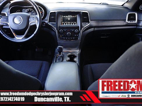 Certified 2021 Jeep Grand Cherokee Laredo image 11