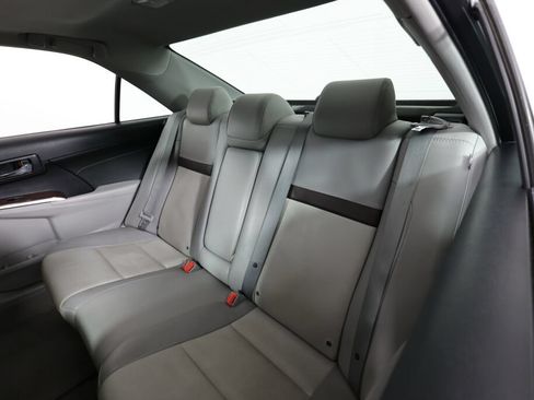 Used 2014 Toyota Camry XLE w/ Leather Package FWD image 15
