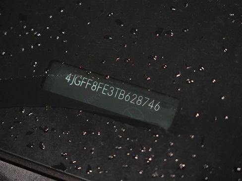New 2026 Mercedes-Benz GLS 580 4MATIC image 37