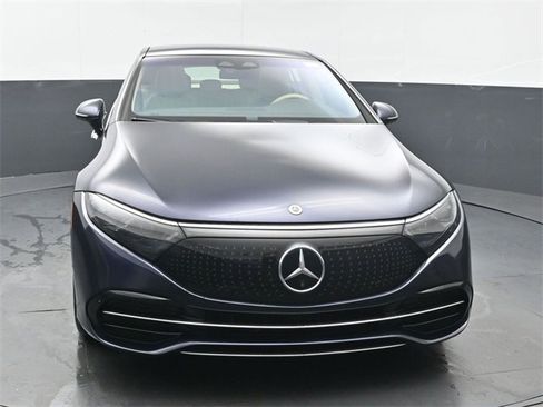 Used 2022 Mercedes-Benz EQS 580 4MATIC Sedan image 8