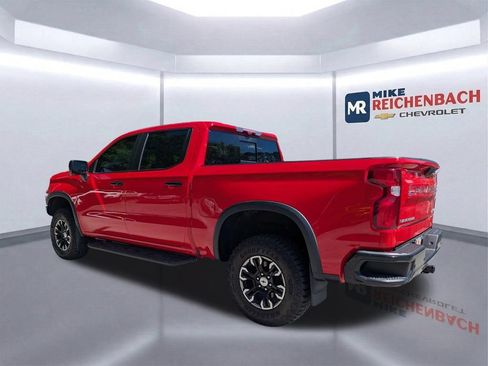 Used 2025 Chevrolet Silverado 1500 ZR2 w/ Technology Package AWD/4WD image 5