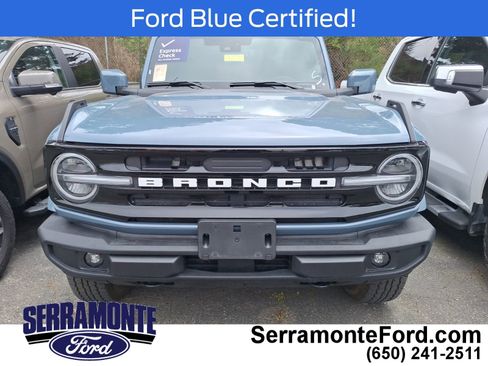 Used 2025 Ford Bronco Outer Banks AWD/4WD image 2