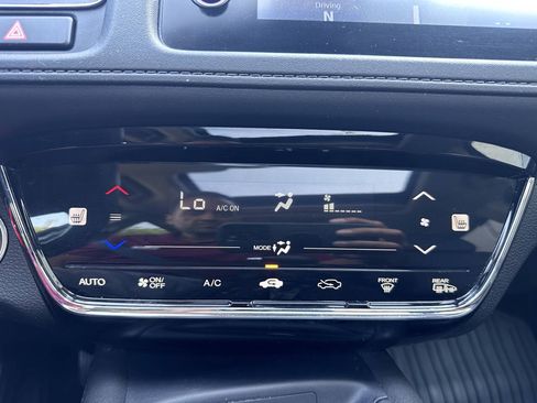 Used 2019 Honda HR-V Touring image 26