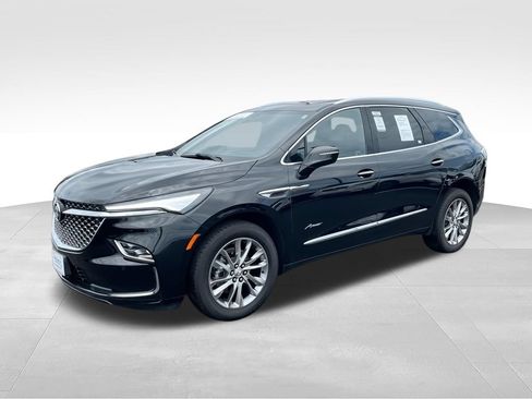 Used 2023 Buick Enclave Avenir w/ Avenir Technology Package AWD/4WD image 5