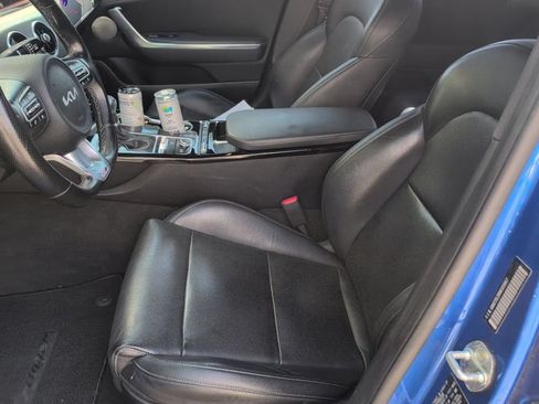 Used 2022 Kia Stinger GT-Line w/ Sun & Sound Package RWD image 5