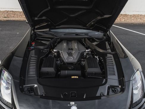 Used 2014 Mercedes-Benz SLS AMG Black Series image 24