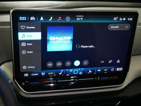 Certified 2024 Volkswagen ID.4 Pro image 22