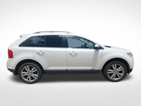 Used 2013 Ford Edge Limited w/ Driver Entry Pkg FWD image 7
