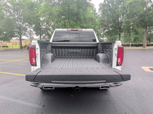 New 2026 GMC Sierra 1500 SLT w/ SLT Premium Plus Package AWD/4WD image 5
