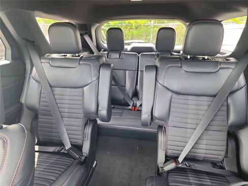 New 2025 Ford Explorer ST-Line w/ Premium Package image 19