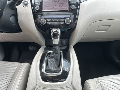 Used 2021 Nissan Rogue Sport SL w/ Premium Package AWD/4WD image 22