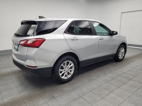 Used 2021 Chevrolet Equinox LS w/ LS Convenience Package FWD image 10