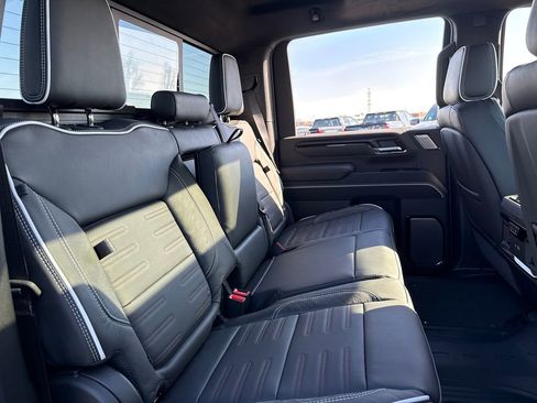 New 2026 GMC Sierra 2500 AT4X image 39