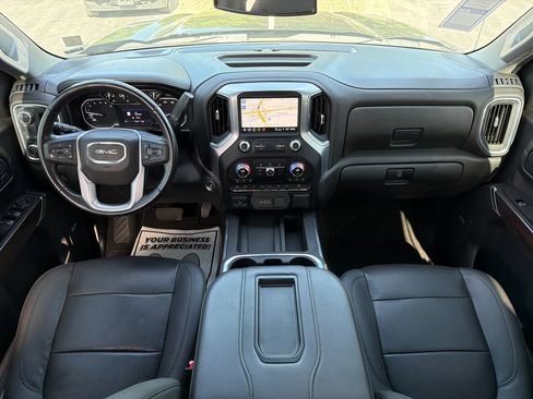 Used 2021 GMC Sierra 1500 SLT AWD/4WD image 18