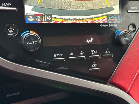 Used 2019 Toyota Camry XSE w/ Navigation Package image 20