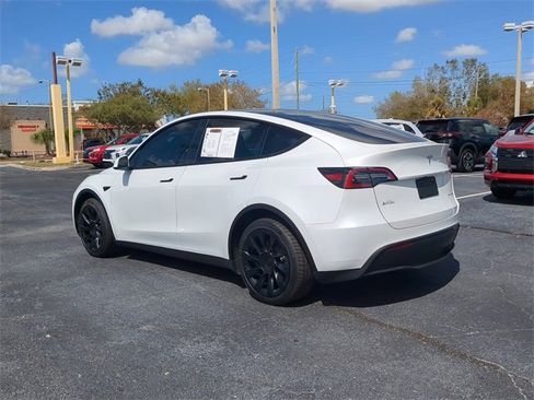Used 2023 Tesla Model Y Long Range image 8