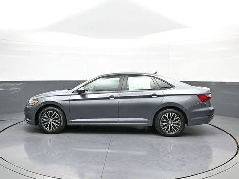 Used 2021 Volkswagen Jetta S image 9