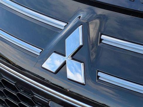 New 2026 Mitsubishi Outlander SEL AWD/4WD image 9