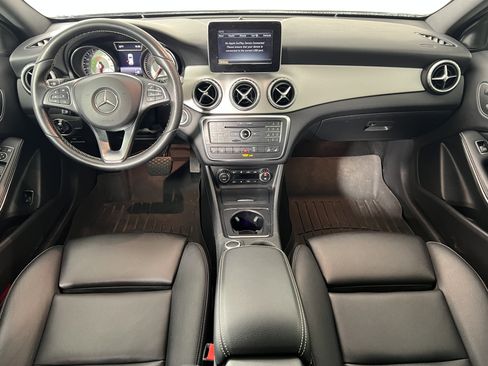 Certified 2017 Mercedes-Benz GLA 250 4MATIC image 21