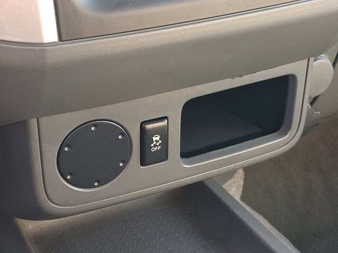 Used 2015 Nissan Frontier S image 21