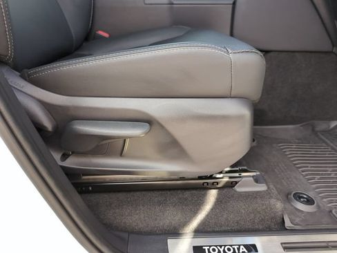 Used 2025 Toyota Land Cruiser AWD/4WD image 38