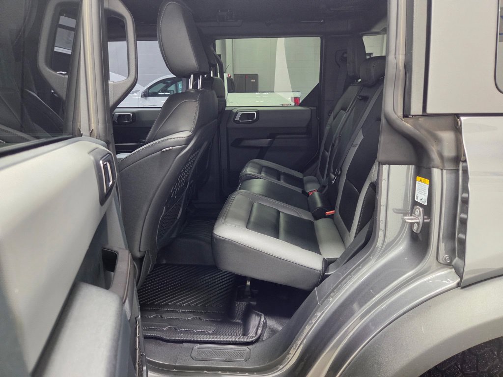 Used 2024 Ford Bronco Black Diamond AWD/4WD image 19