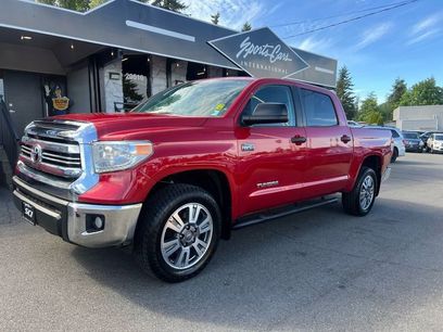 Used 2017 Toyota Tundra SR5 w/ SR5 Upgrade Package