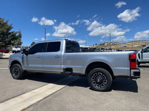 Used 2023 Ford F350 Platinum AWD/4WD image 30
