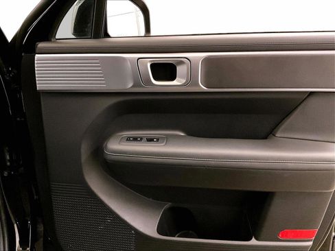 Used 2025 Hyundai Santa Fe SEL AWD/4WD image 23