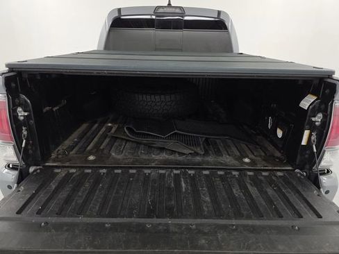 Used 2021 Toyota Tacoma TRD Sport w/ TRD Premium Sport Package image 9