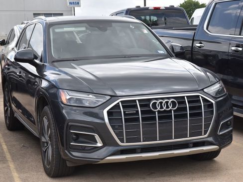 Used 2021 Audi Q5 2.0T Premium w/ Convenience Package AWD/4WD image 4