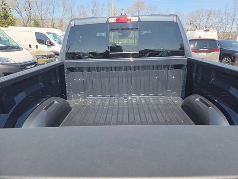 New 2026 RAM 1500 Express AWD/4WD image 25
