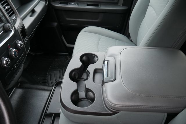 Used 2017 RAM 1500 Express w/ Express Value Package AWD/4WD image 21