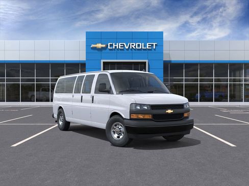 New 2025 Chevrolet Express 2500 Extended image 25