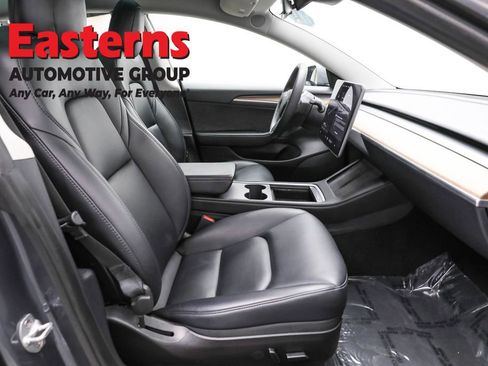 Used 2023 Tesla Model 3 Standard Range image 21