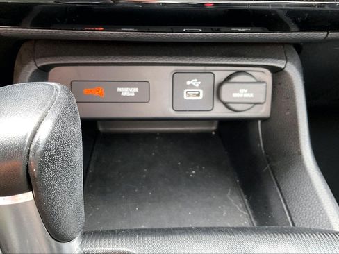 Used 2022 Honda Civic EX-L image 32