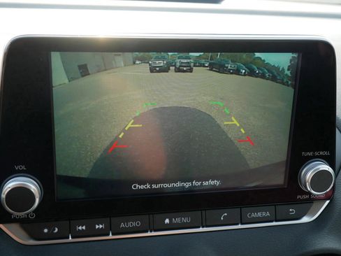 New 2025 Nissan Sentra SV w/ All-Weather Package image 10