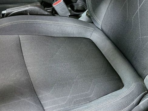 Used 2019 Chevrolet Trax LT FWD image 20