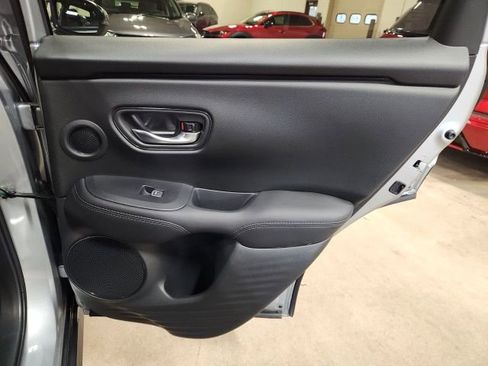 Used 2025 Acura ADX AWD image 28