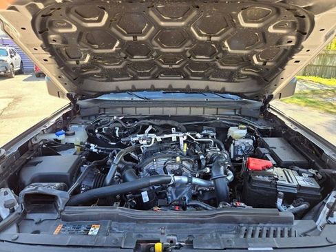 Used 2025 Ford Bronco Big Bend image 31