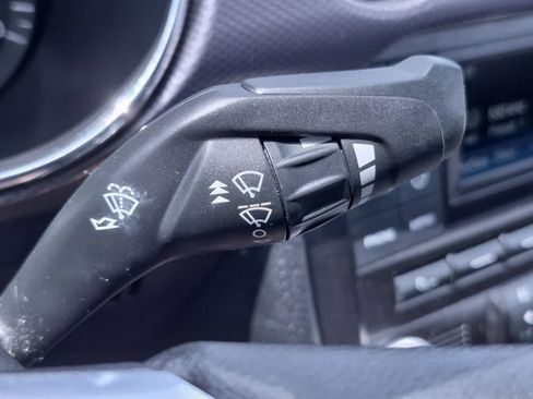 Used 2016 Ford Mustang GT RWD image 24