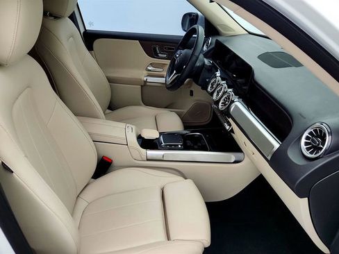 Used 2023 Mercedes-Benz EQB 250+ EQB 250+ SUV, Exclusive with 1 w/ Exclusive Package image 23