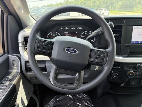 New 2026 Ford F250 XL w/ STX Appearance Package AWD/4WD image 24