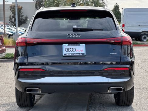 New 2025 Audi Q5 Premium image 5