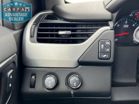 Used 2020 GMC Yukon SLT w/ Premium Edition AWD/4WD image 12