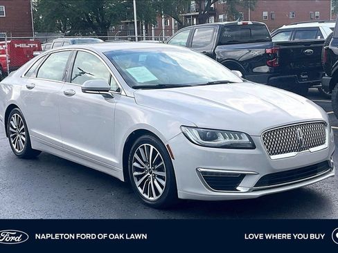 Used 2019 Lincoln MKZ Premiere FWD image 1